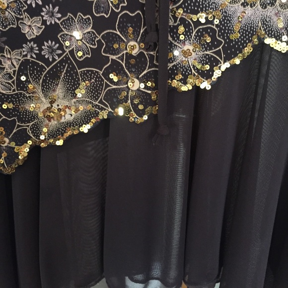 🔻Brown tube-top party dress with gold sequins - Picture 3 of 5